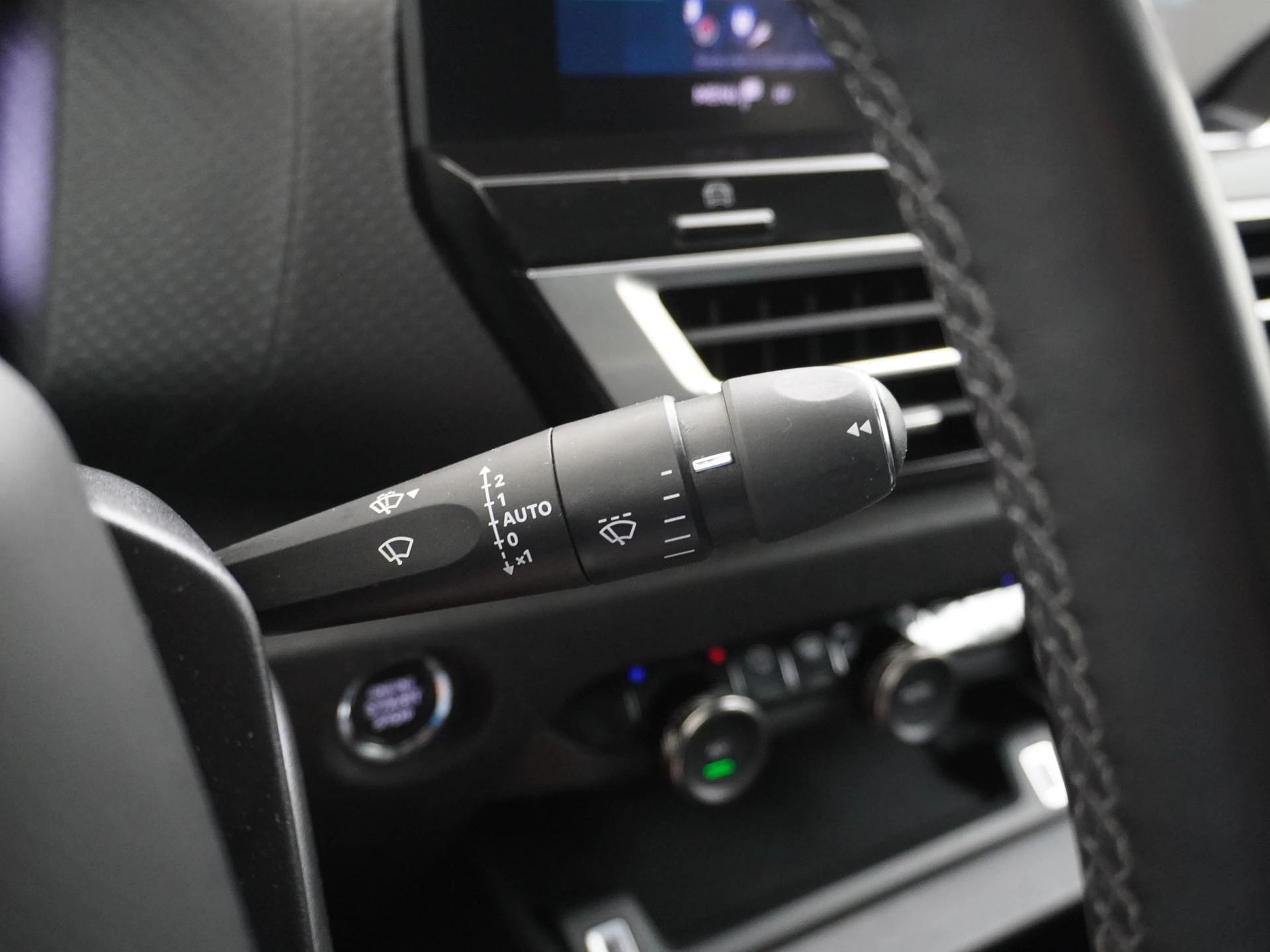 Hoofdafbeelding Citroën ë-C4