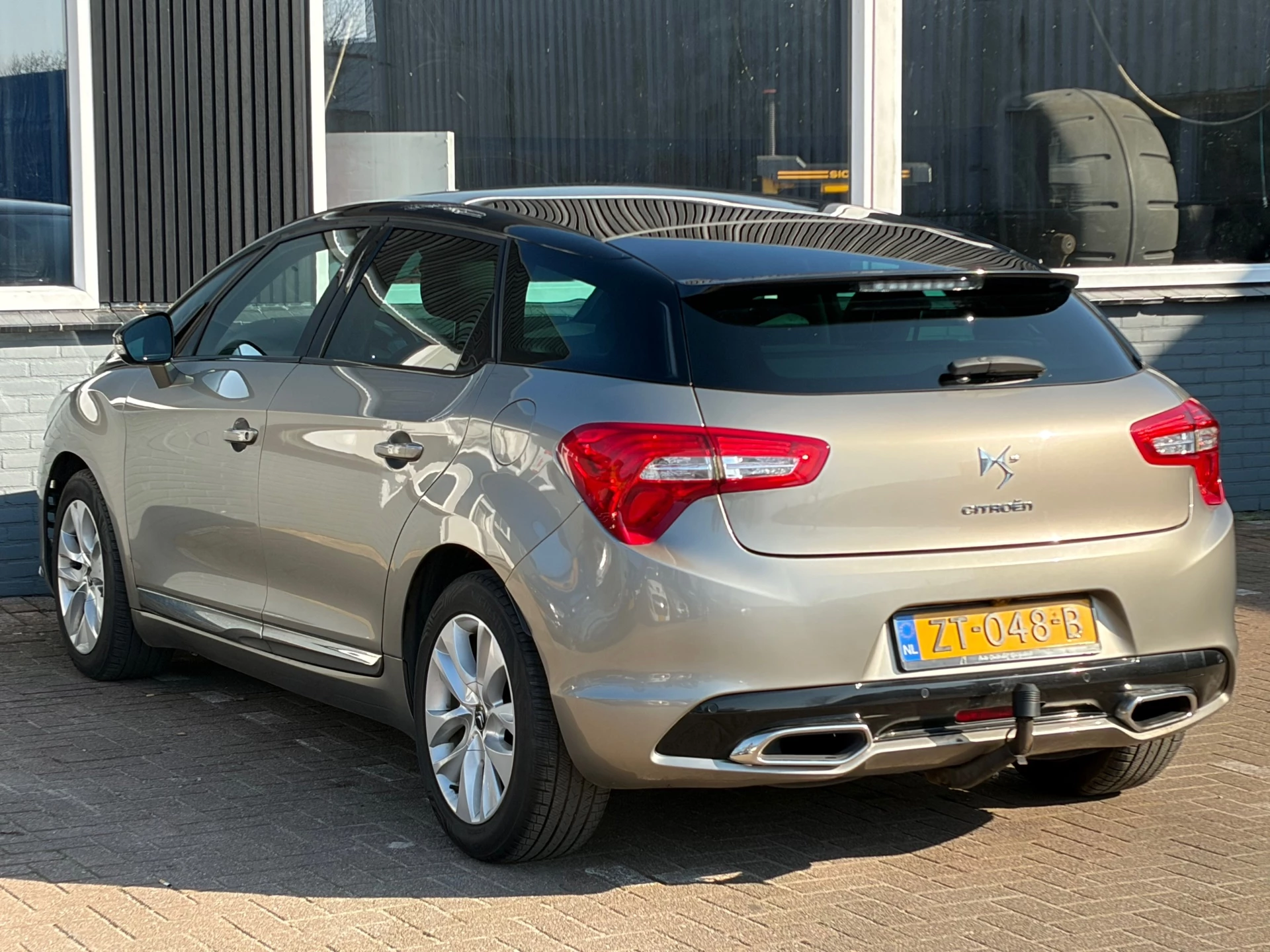 Hoofdafbeelding Citroën DS5