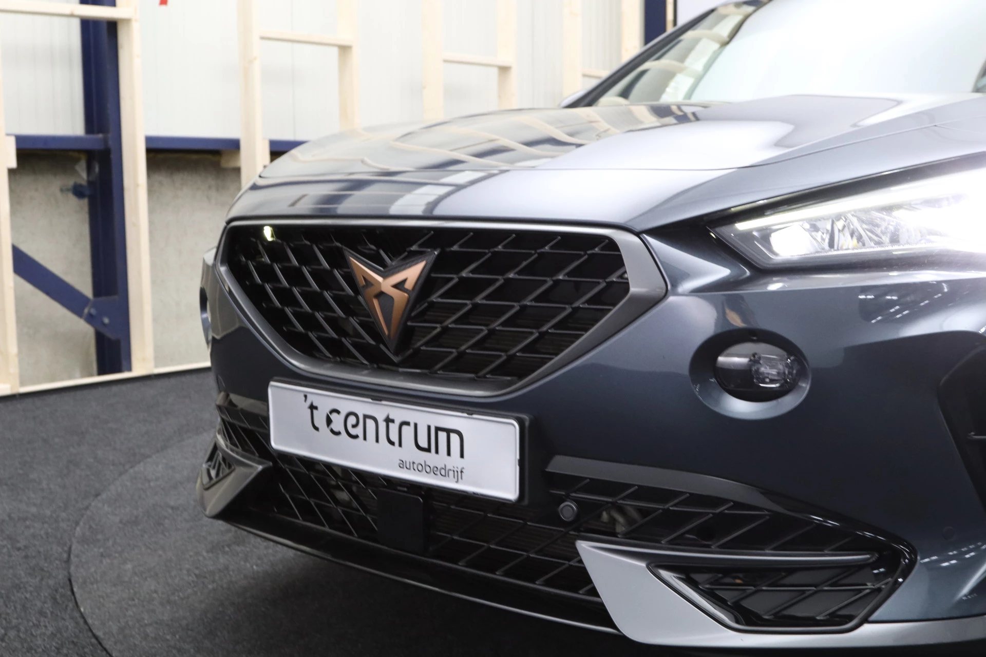 Hoofdafbeelding CUPRA Formentor