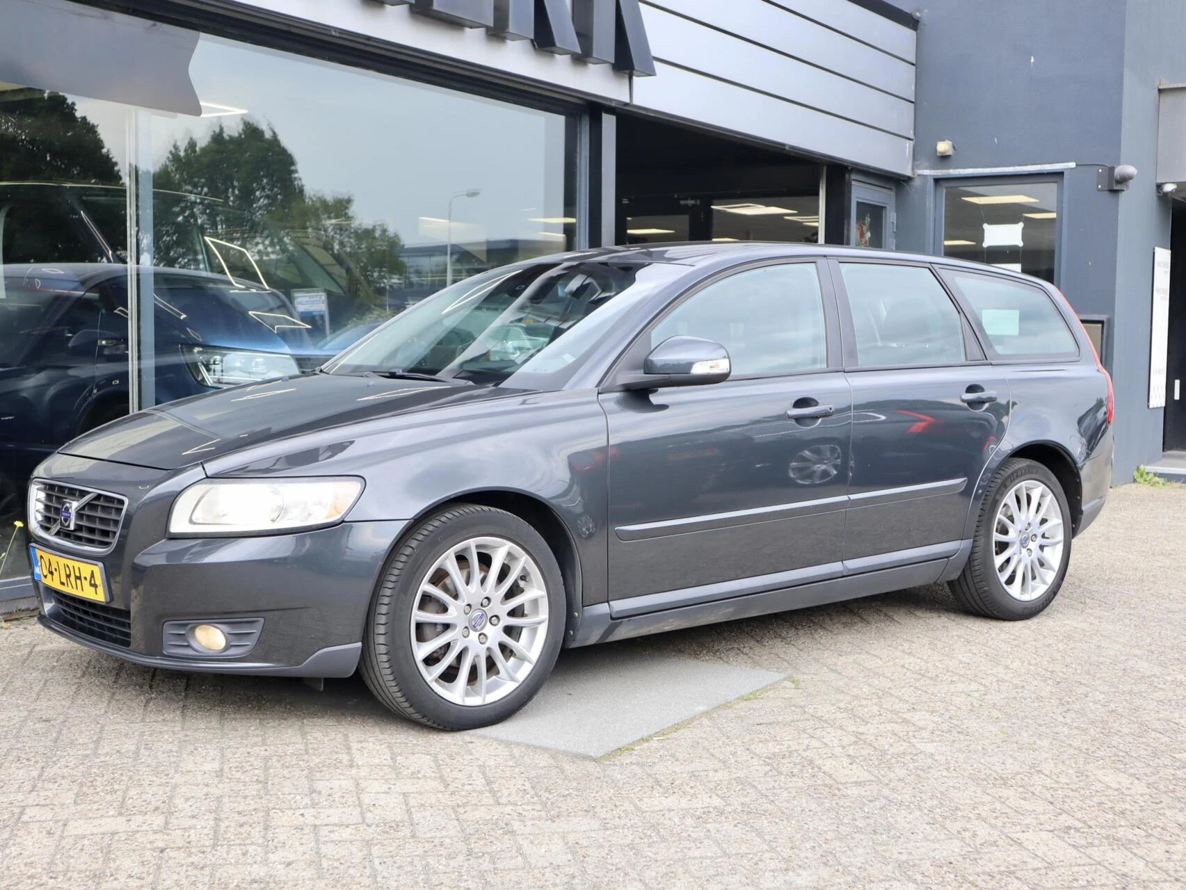 Hoofdafbeelding Volvo V50
