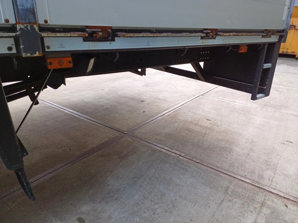 Hoofdafbeelding Renault Midlum