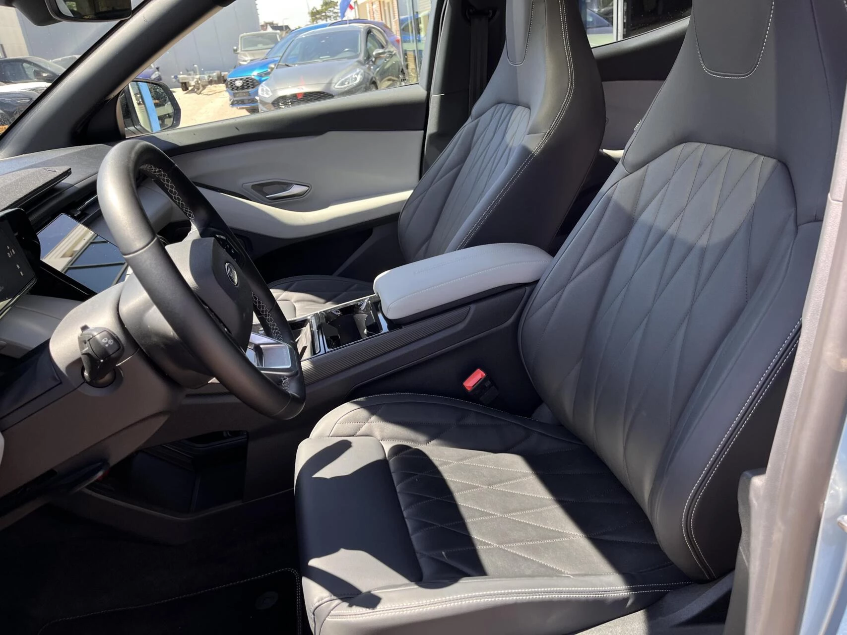 Hoofdafbeelding Ford Explorer