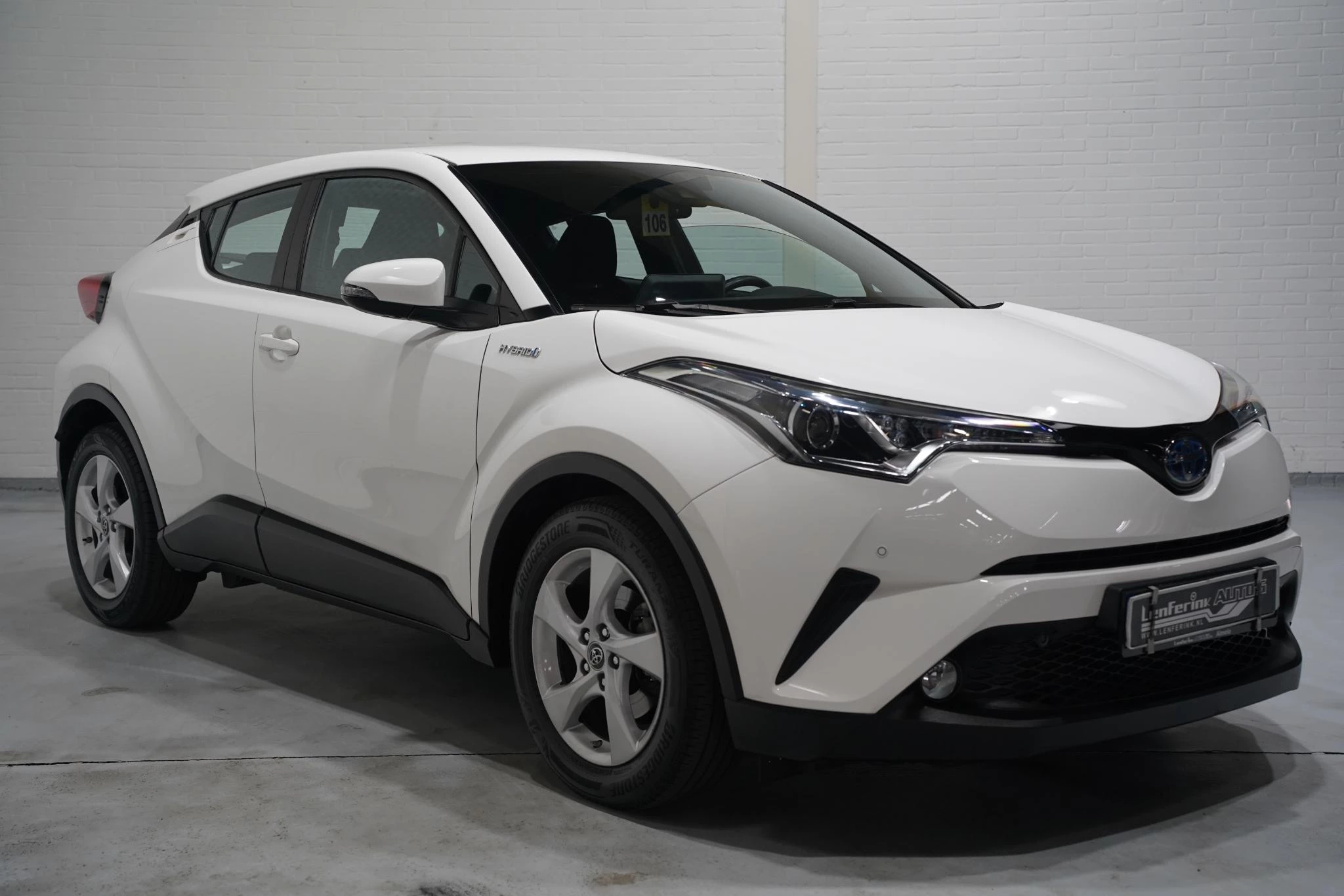 Hoofdafbeelding Toyota C-HR