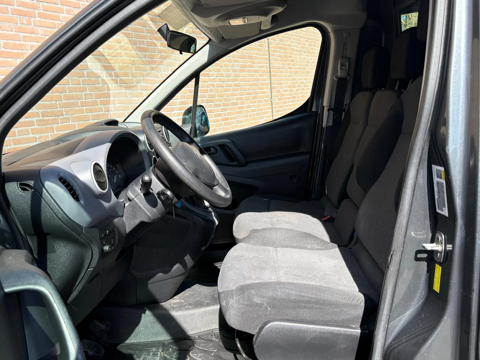 Hoofdafbeelding Peugeot Partner