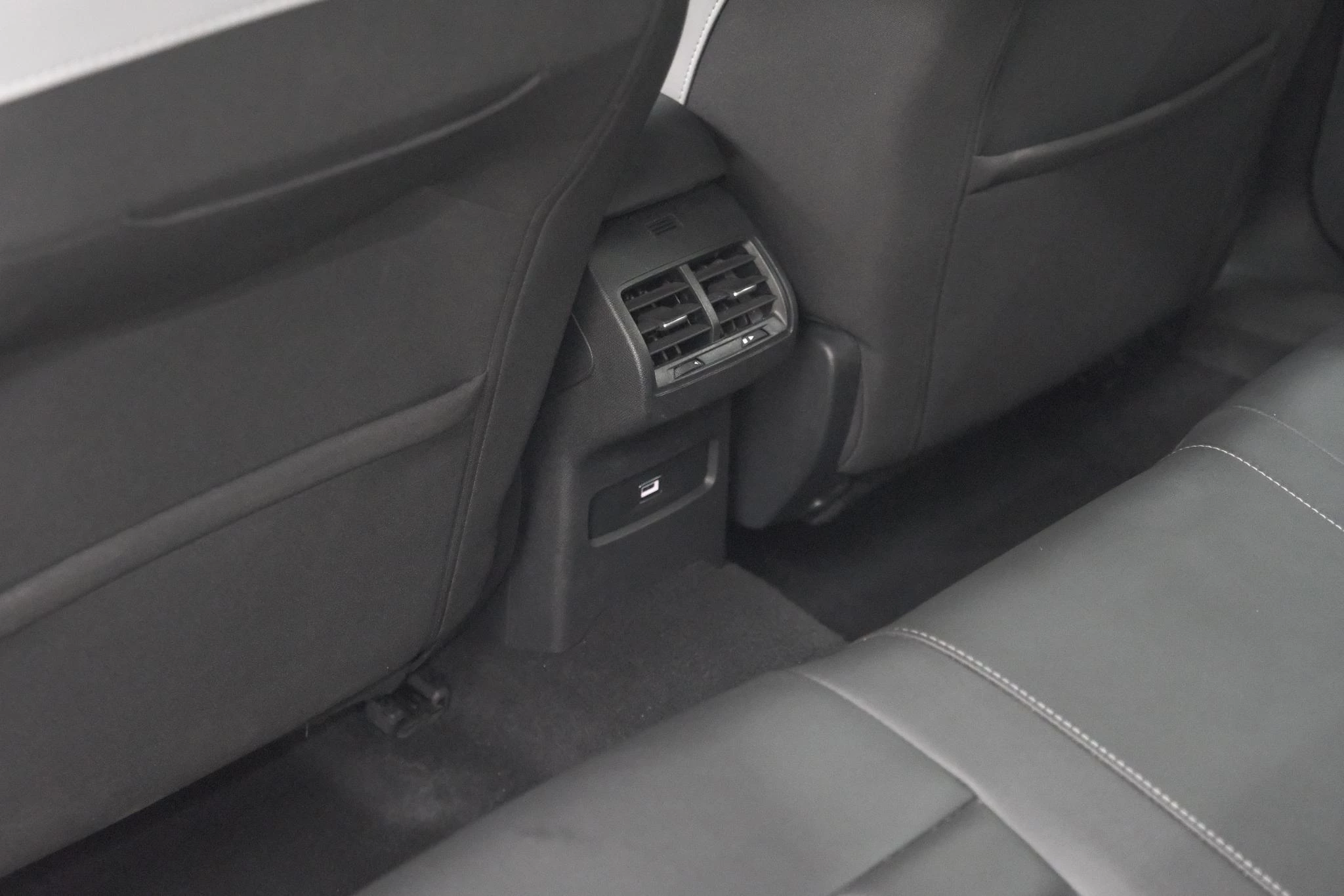 Hoofdafbeelding Citroën C4 X