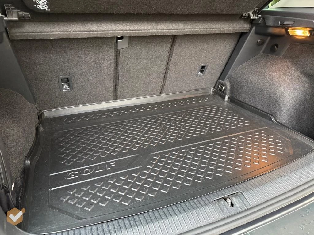 Hoofdafbeelding Volkswagen Golf Sportsvan