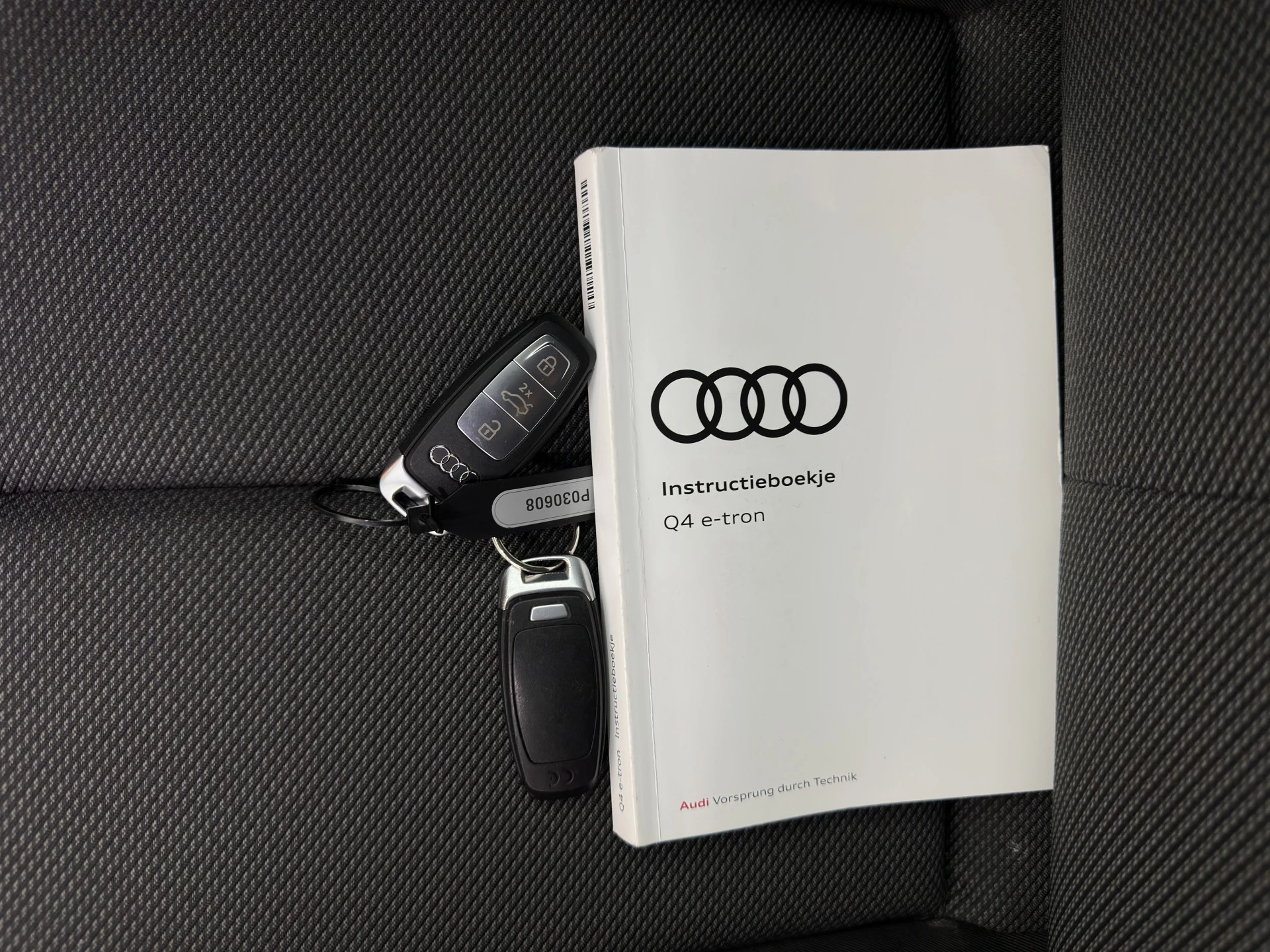 Hoofdafbeelding Audi Q4 e-tron