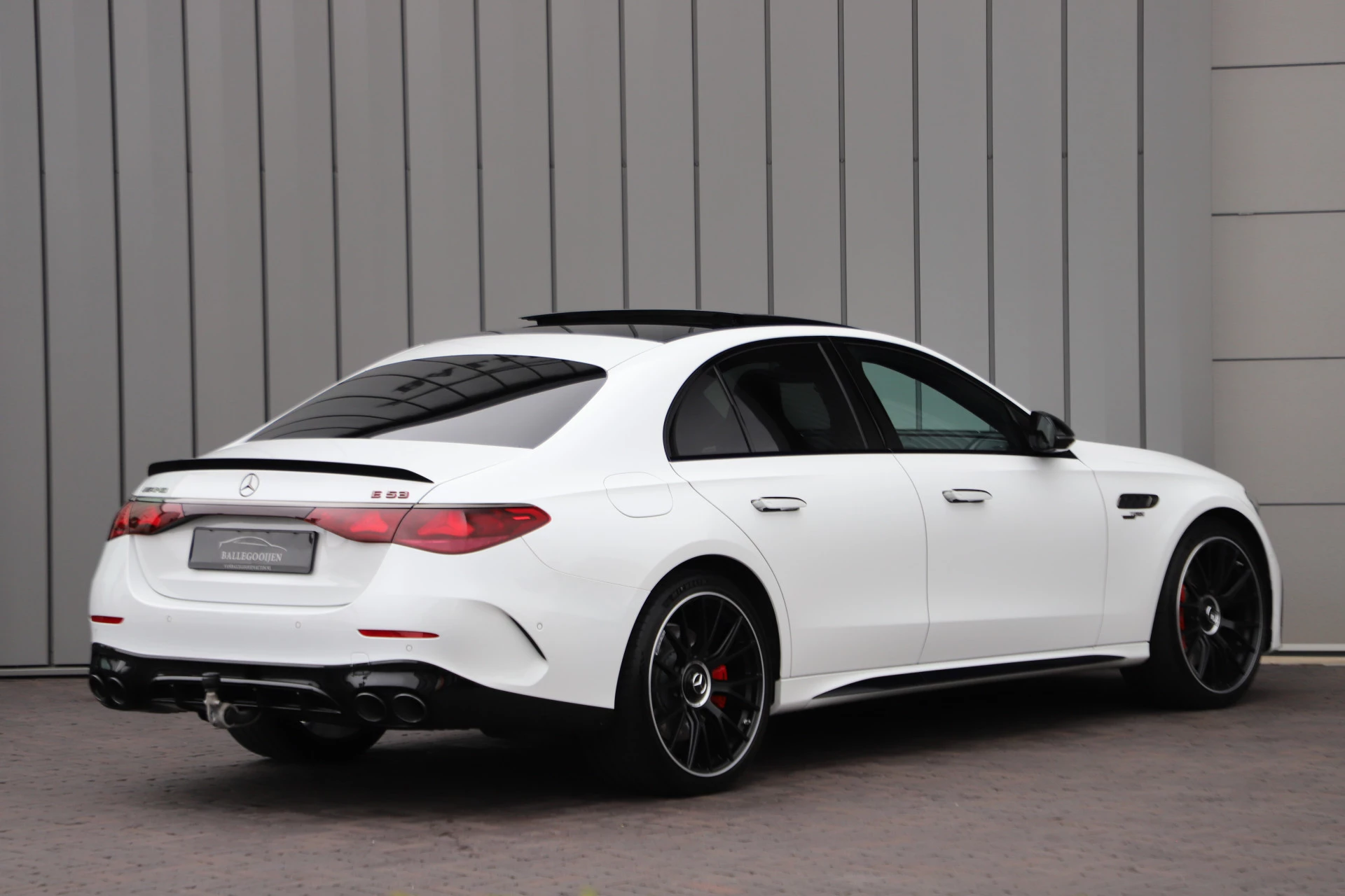 Hoofdafbeelding Mercedes-Benz E-Klasse