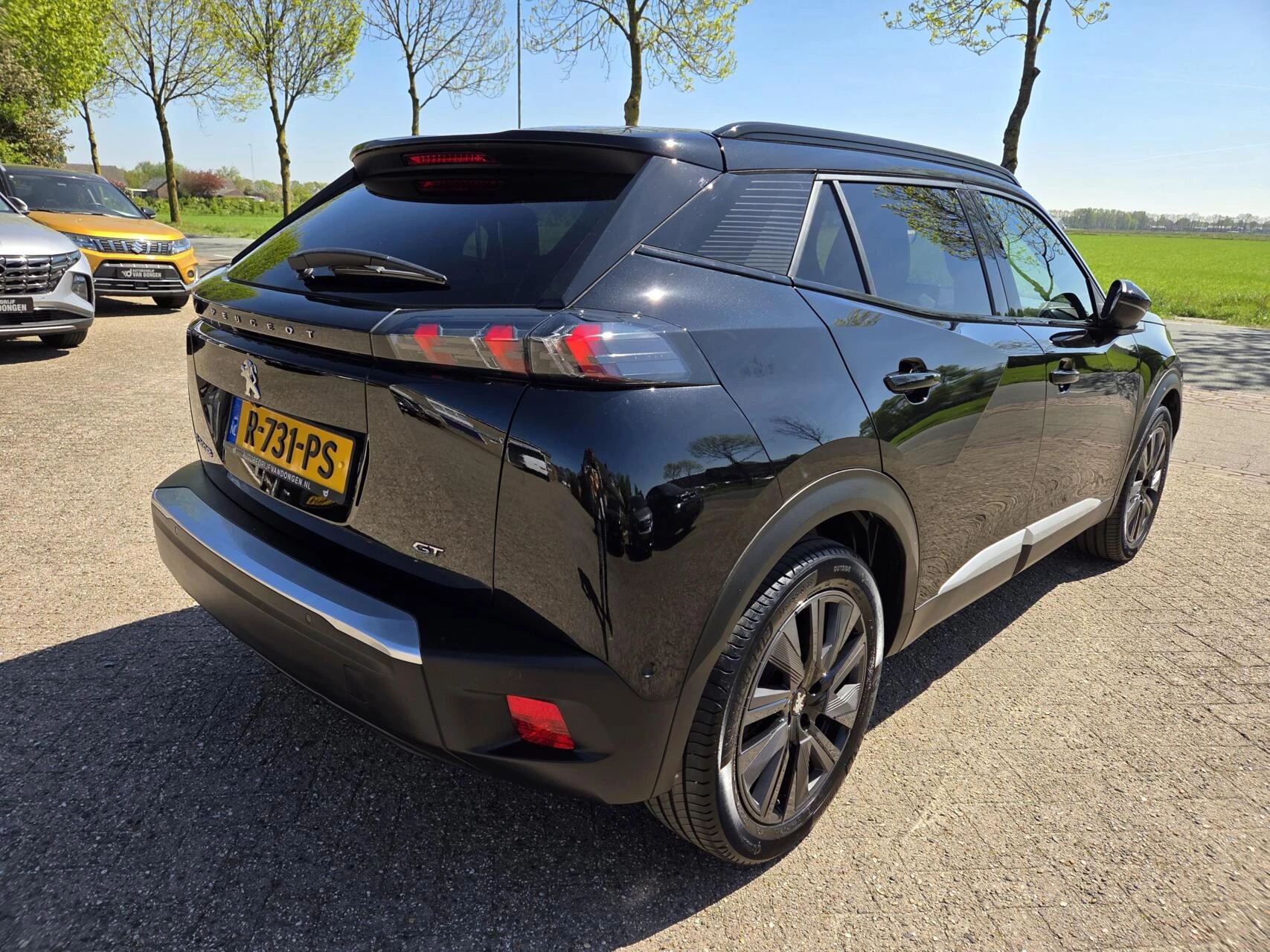 Hoofdafbeelding Peugeot e-2008