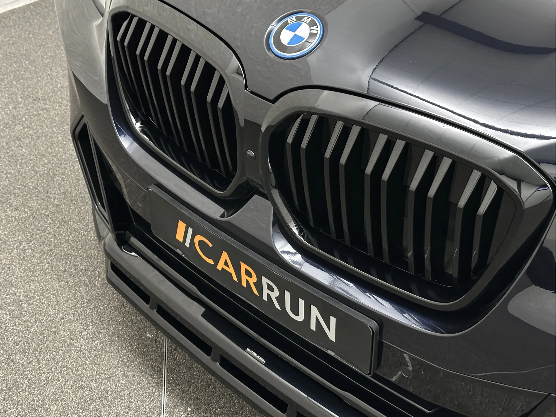 Hoofdafbeelding BMW iX3