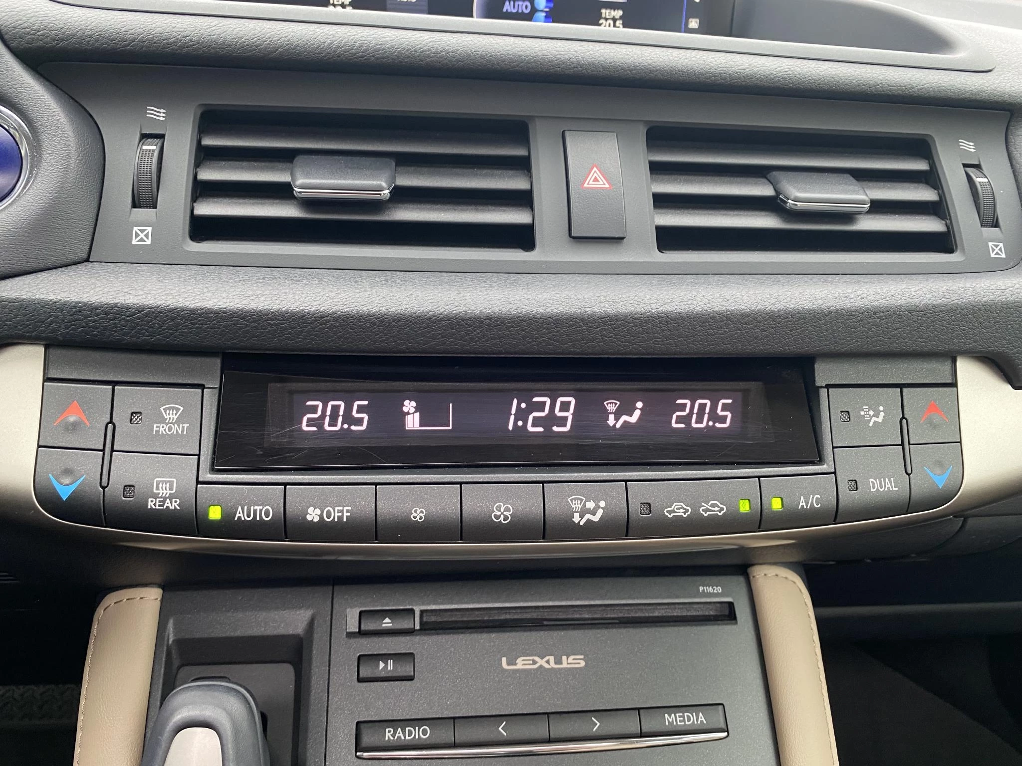 Hoofdafbeelding Lexus CT