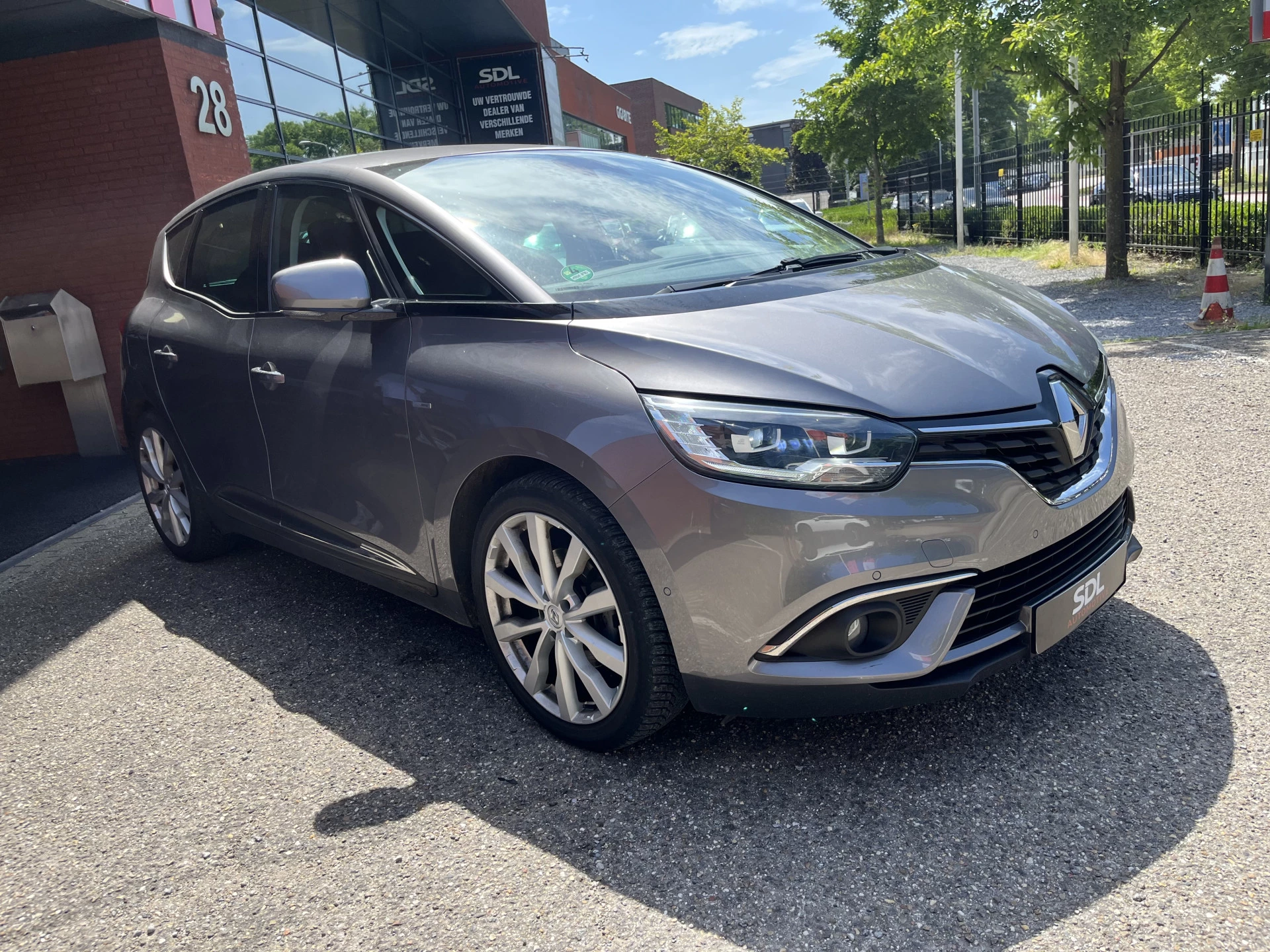 Hoofdafbeelding Renault Scénic