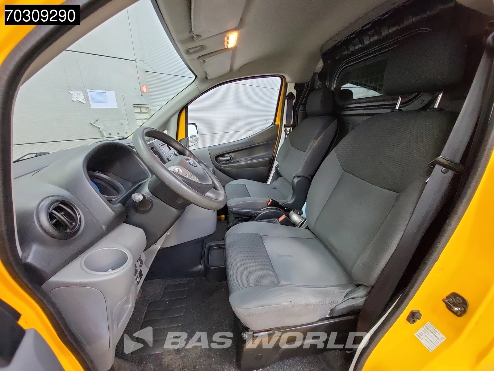 Hoofdafbeelding Nissan NV200