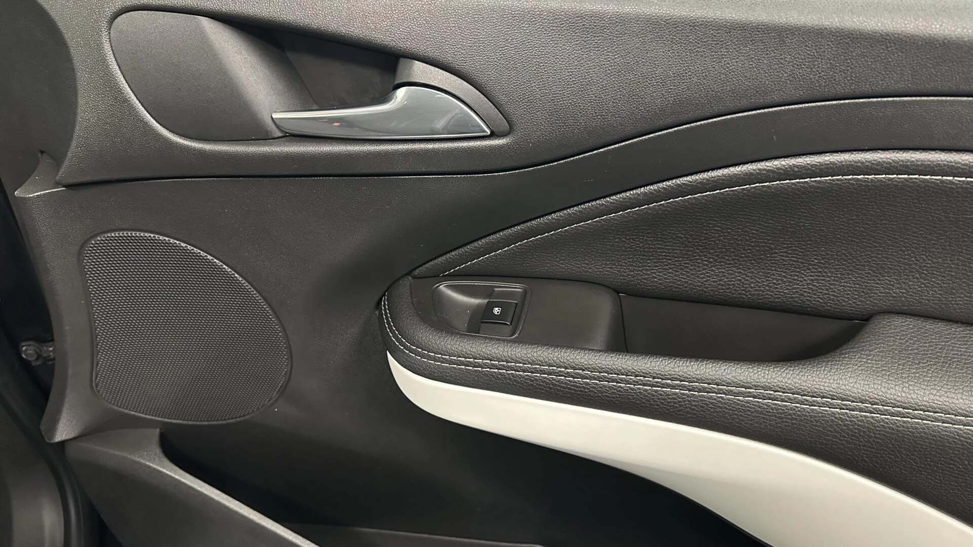 Hoofdafbeelding Opel ADAM