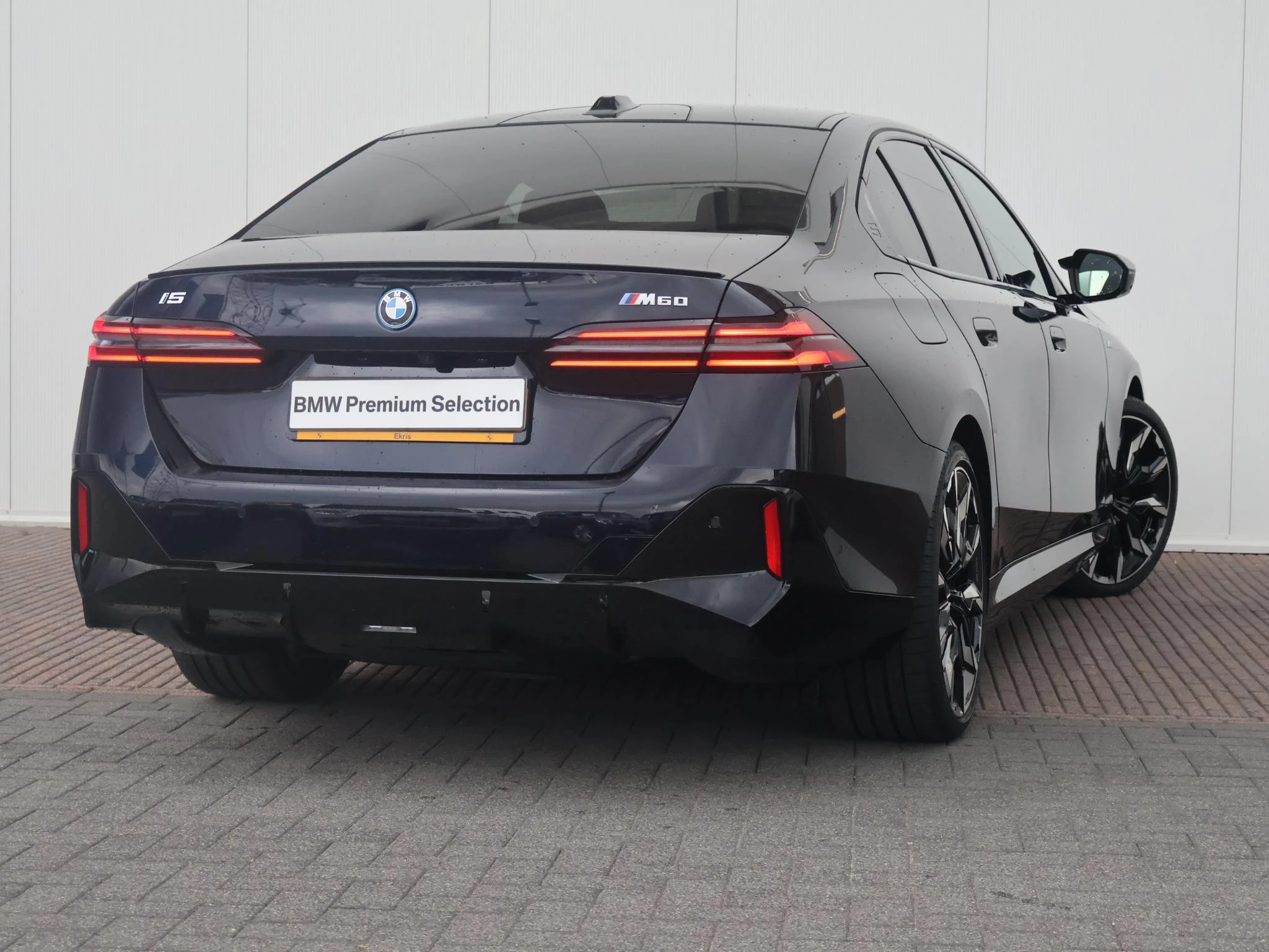 Hoofdafbeelding BMW i5