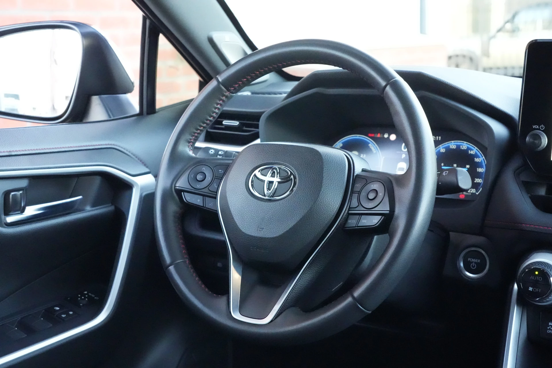 Hoofdafbeelding Toyota RAV4