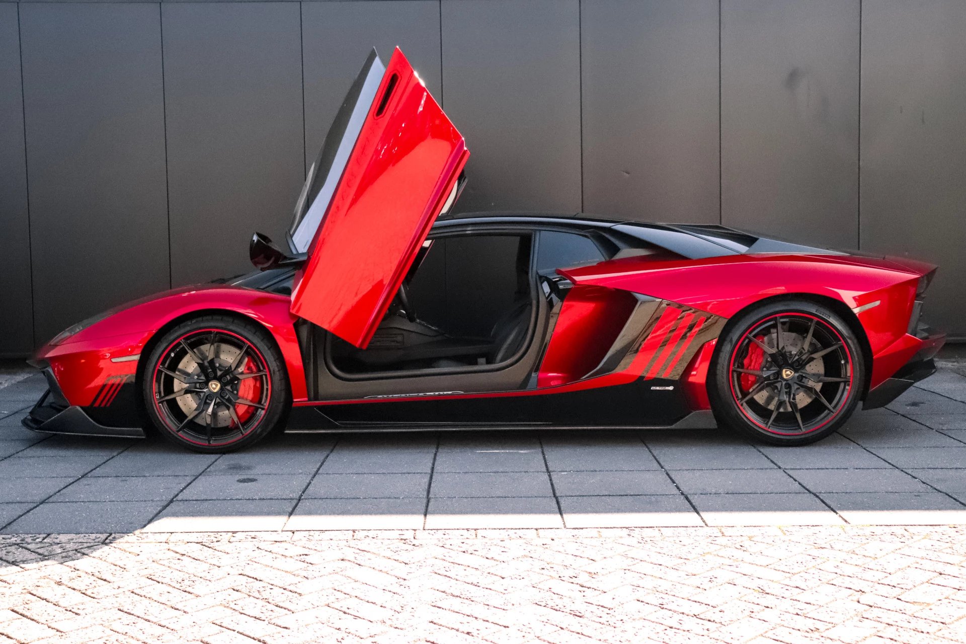 Hoofdafbeelding Lamborghini Aventador