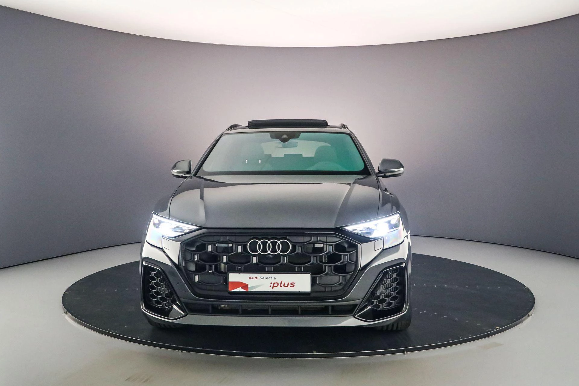 Hoofdafbeelding Audi Q8