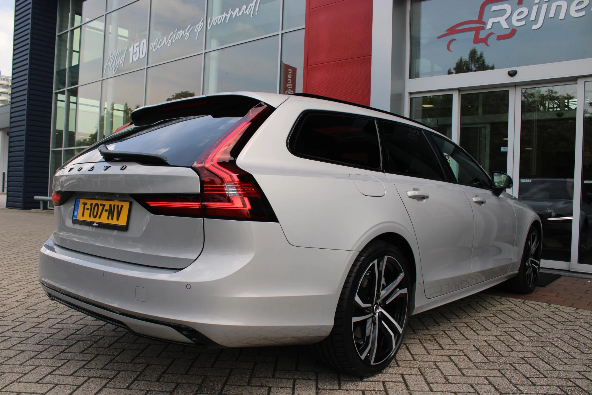 Hoofdafbeelding Volvo V90