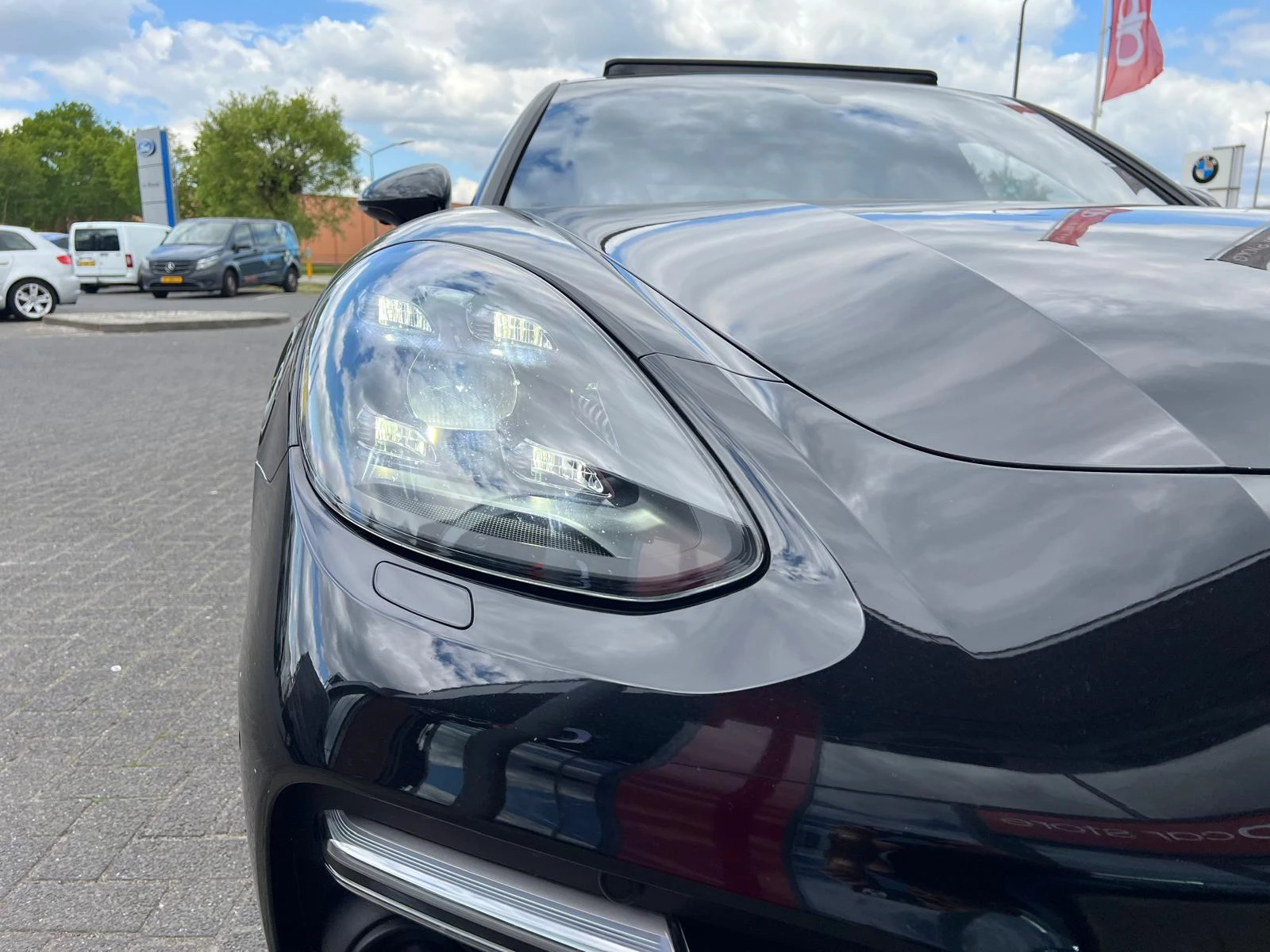 Hoofdafbeelding Porsche Panamera