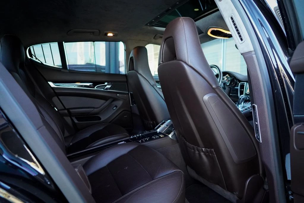 Hoofdafbeelding Porsche Panamera