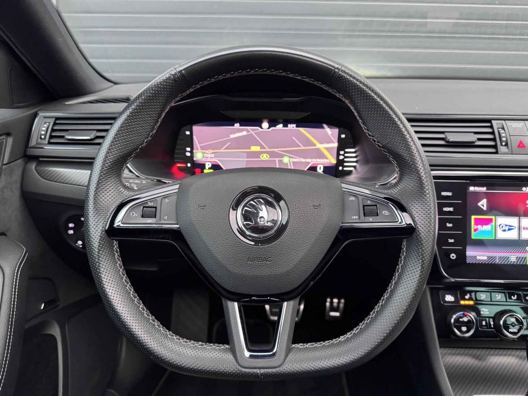 Hoofdafbeelding Škoda Superb