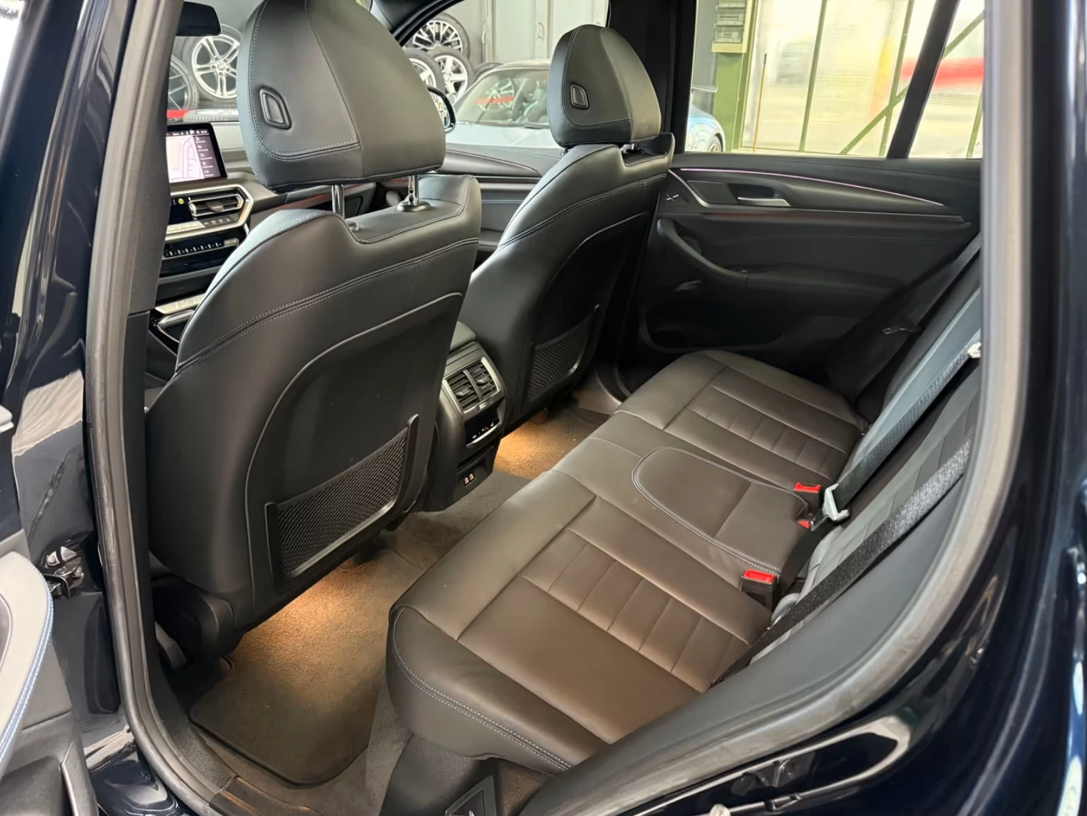 Hoofdafbeelding BMW iX3