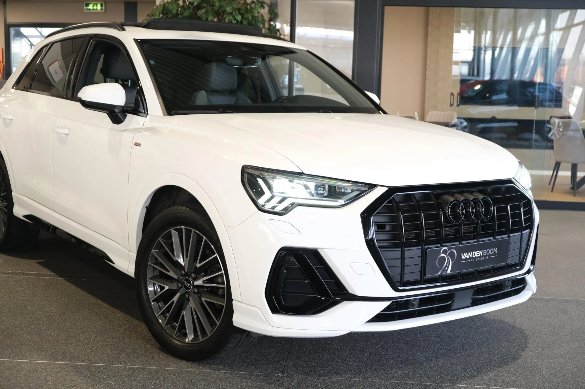 Hoofdafbeelding Audi Q3