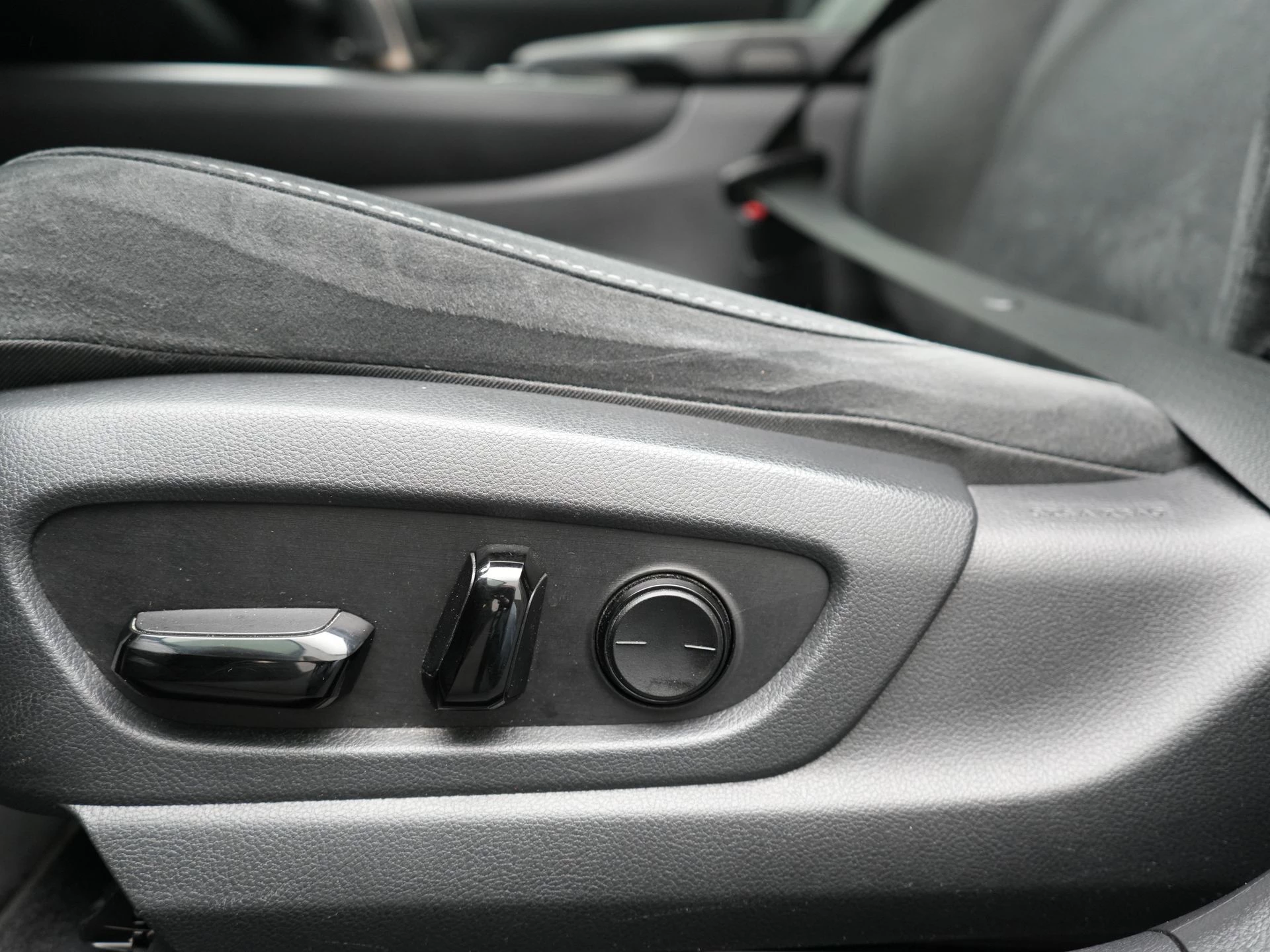 Hoofdafbeelding Lexus UX