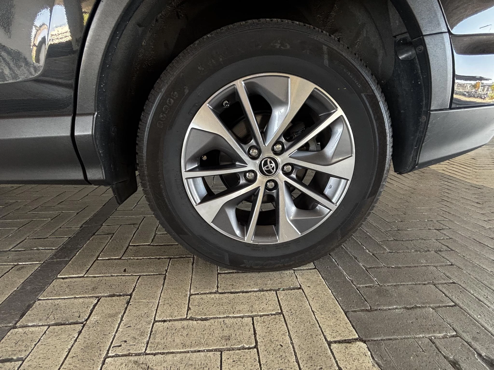 Hoofdafbeelding Toyota RAV4