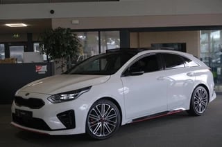 Kia ProCeed 1.6 T-GDI GT AUT Pano Navi Led Leder Cam Pdc Cruise