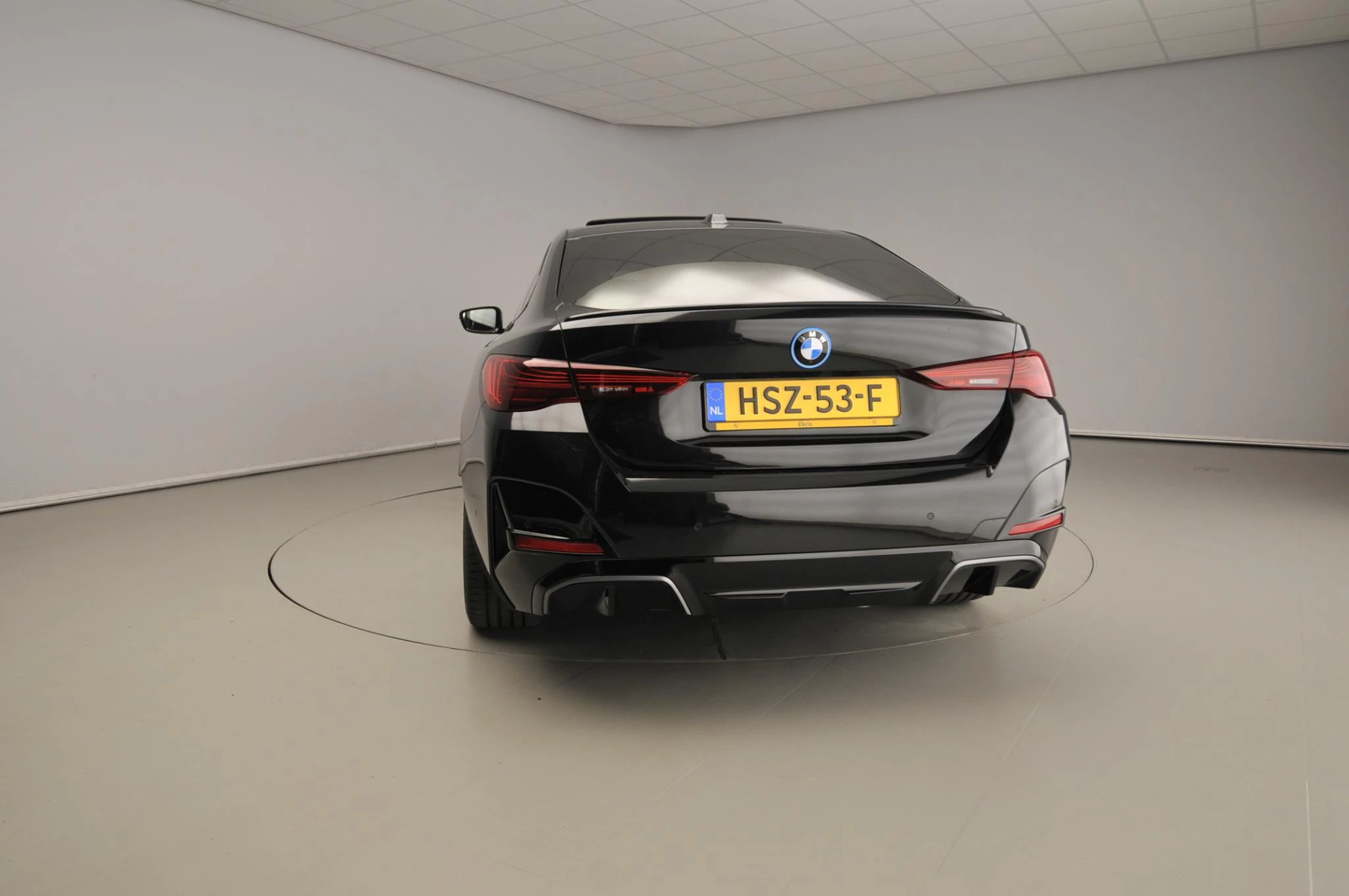 Hoofdafbeelding BMW i4