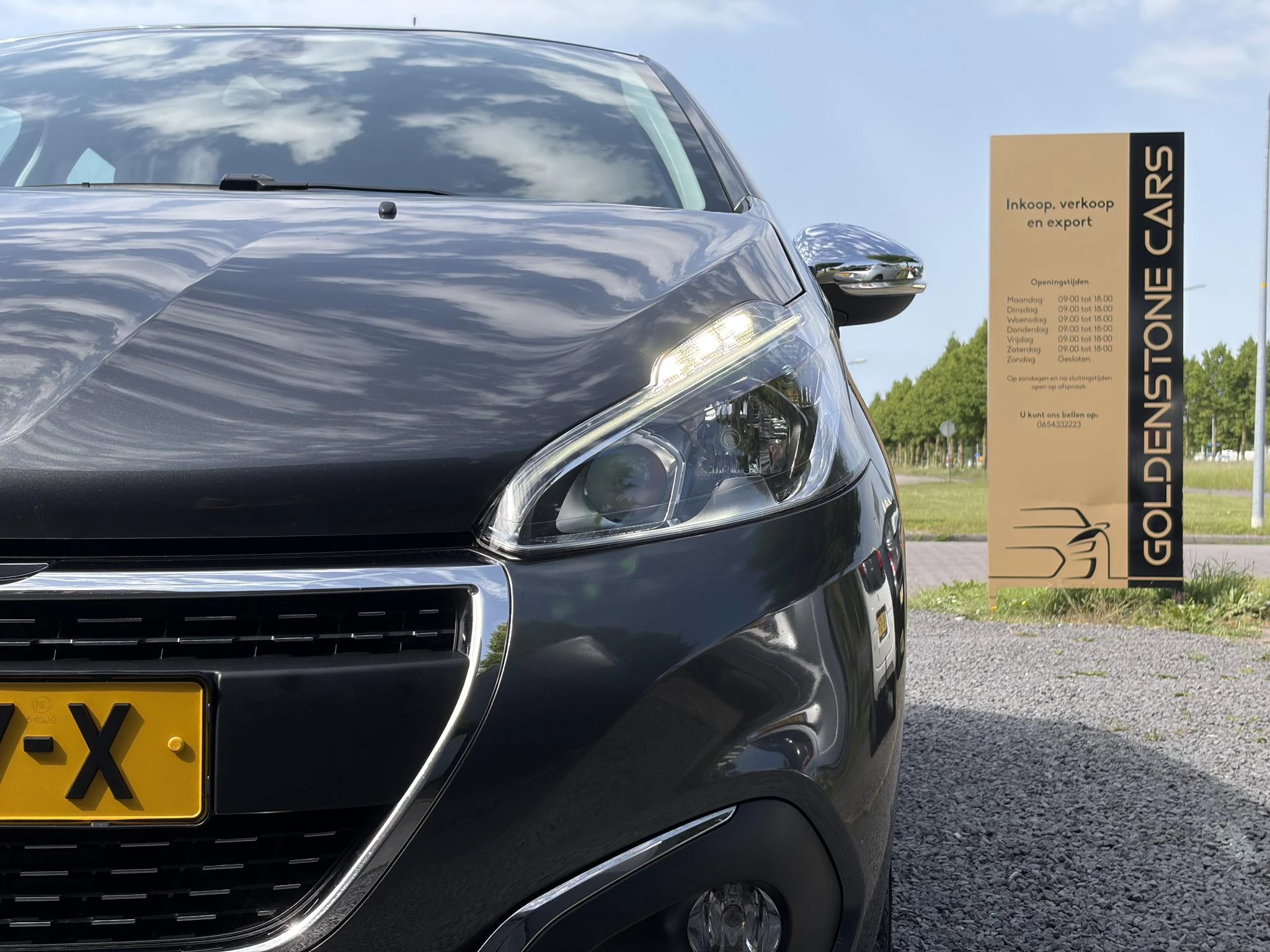Hoofdafbeelding Peugeot 208
