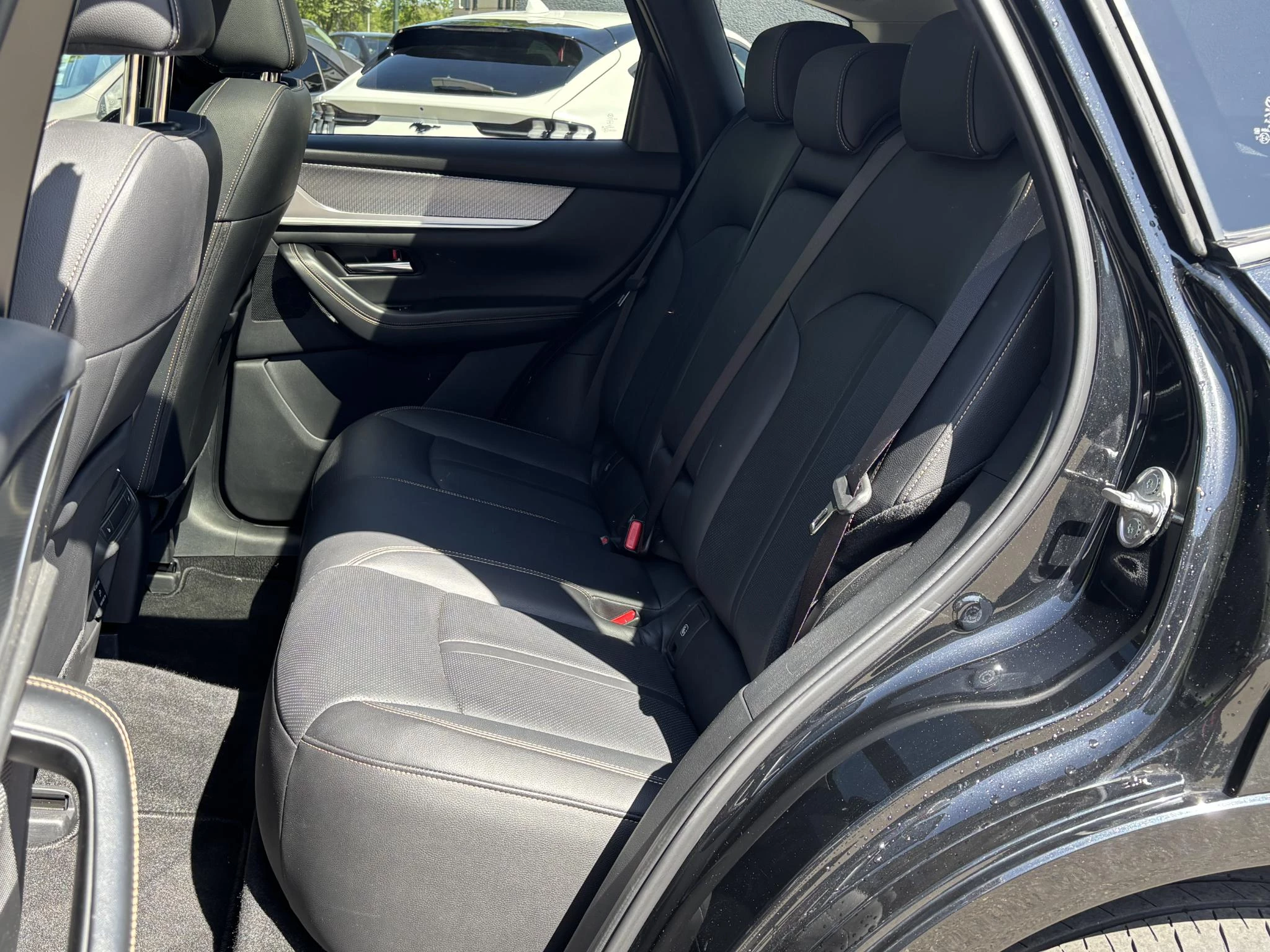 Hoofdafbeelding Mazda CX-60