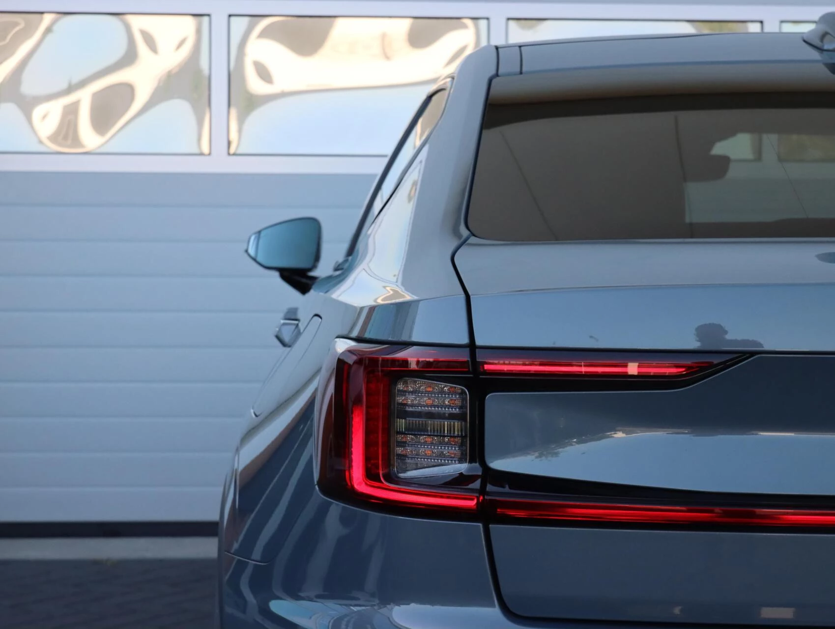 Hoofdafbeelding Polestar 2