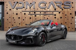 Hoofdafbeelding Maserati GranCabrio Maserati GranCabrio Trofeo | Trofeo | Sport Design | Comfort Pack | NIEUW |