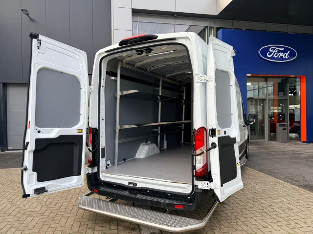 Hoofdafbeelding Ford E-Transit