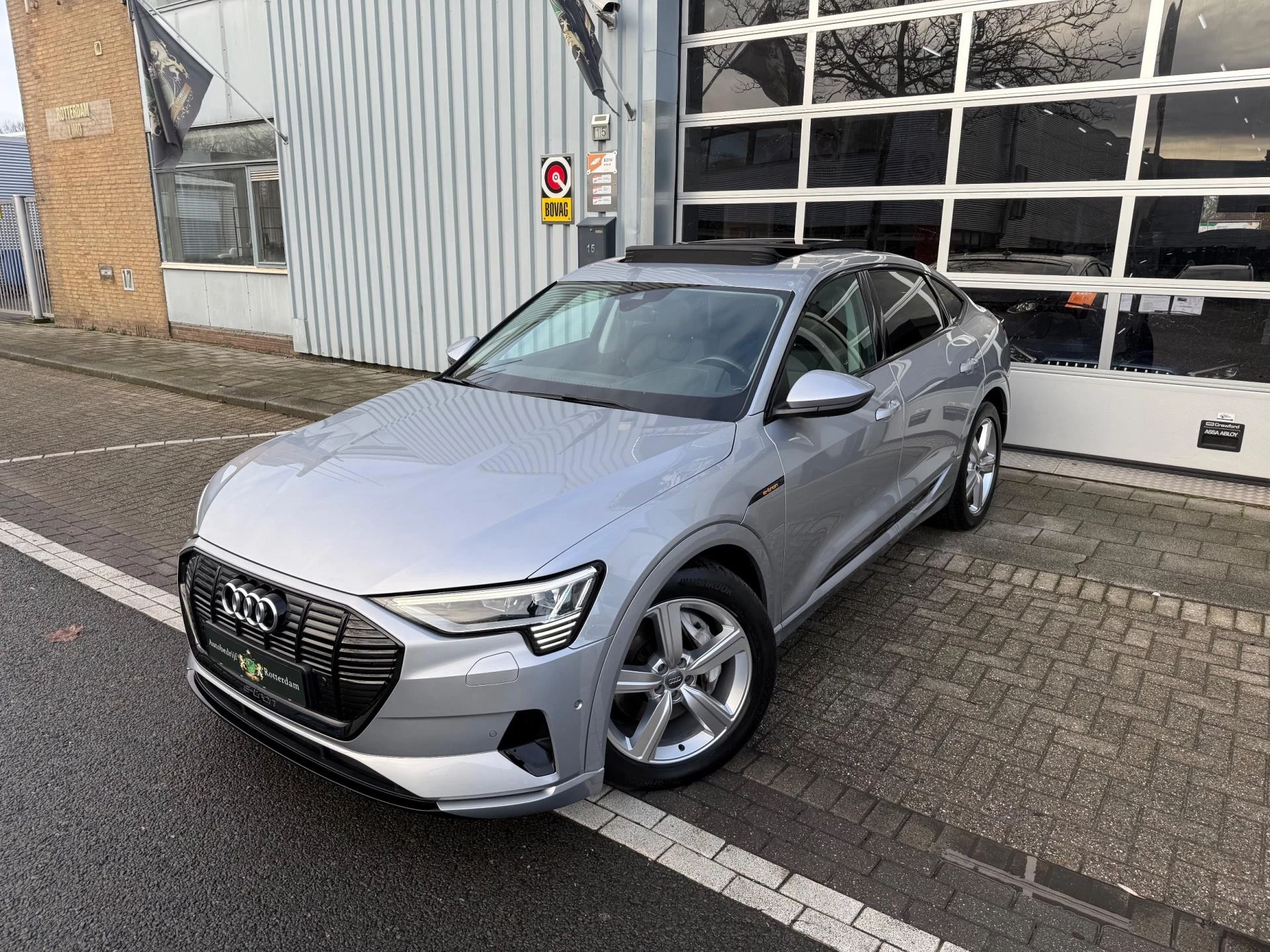 Hoofdafbeelding Audi e-tron