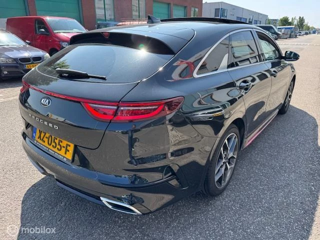 Hoofdafbeelding Kia ProCeed