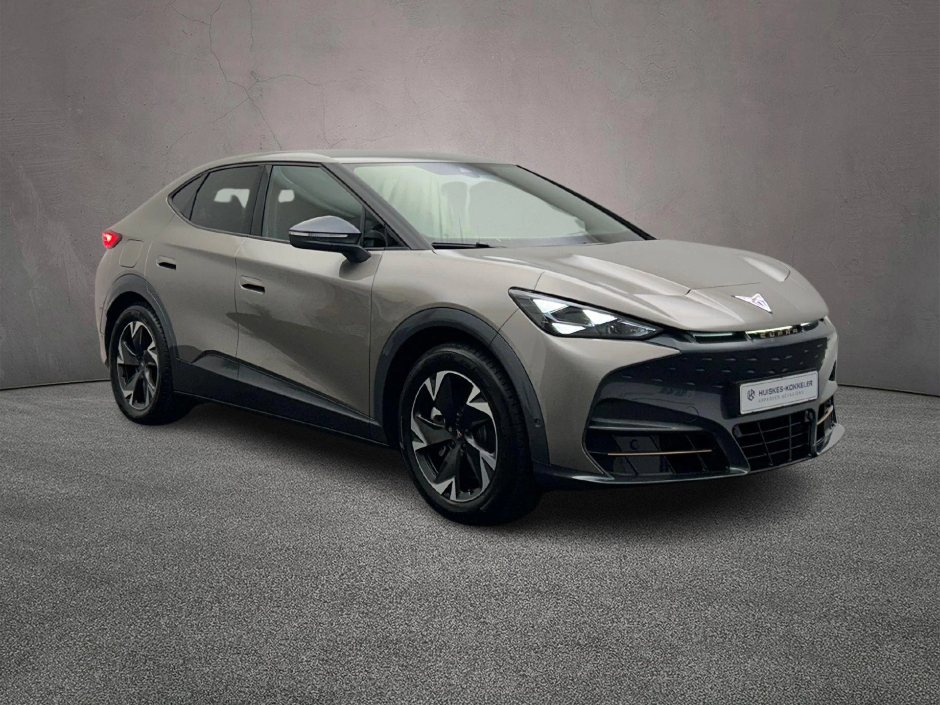 Hoofdafbeelding CUPRA Tavascan