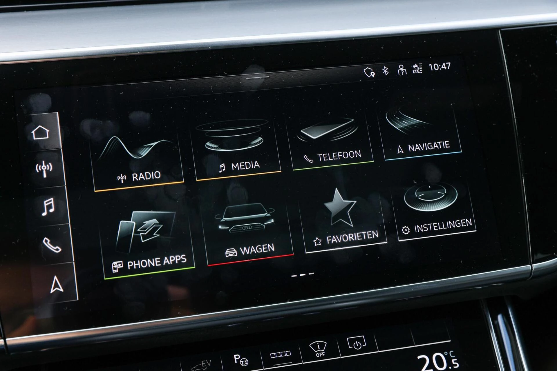 Hoofdafbeelding Audi A8