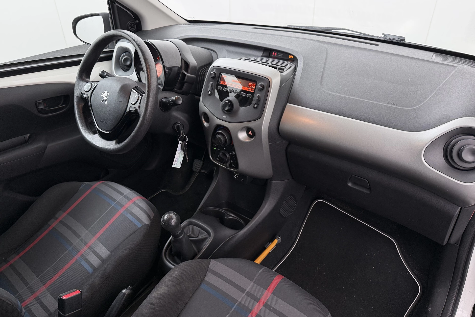 Hoofdafbeelding Peugeot 108