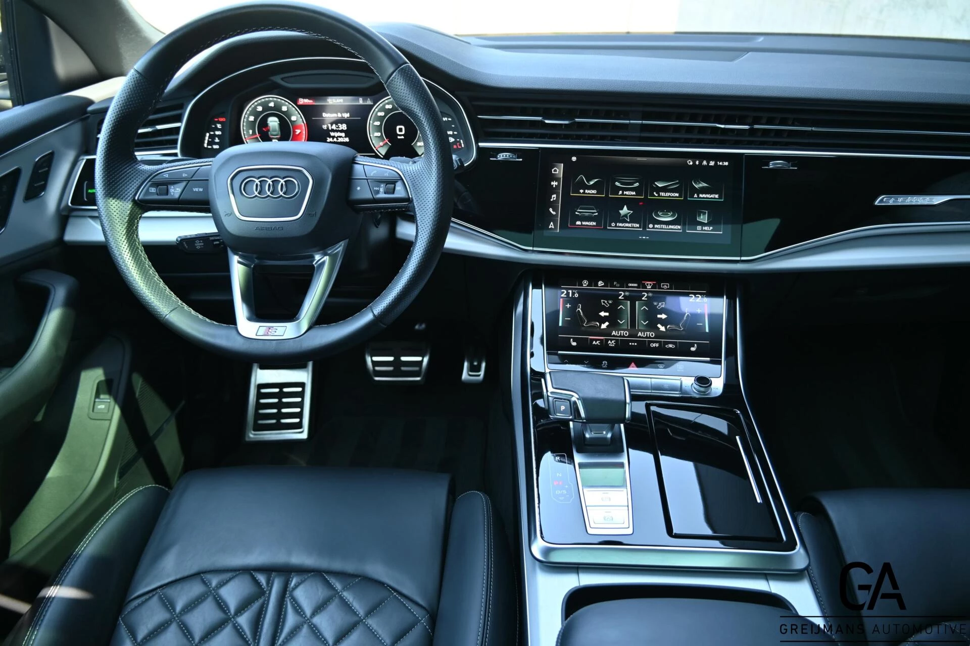 Hoofdafbeelding Audi Q8