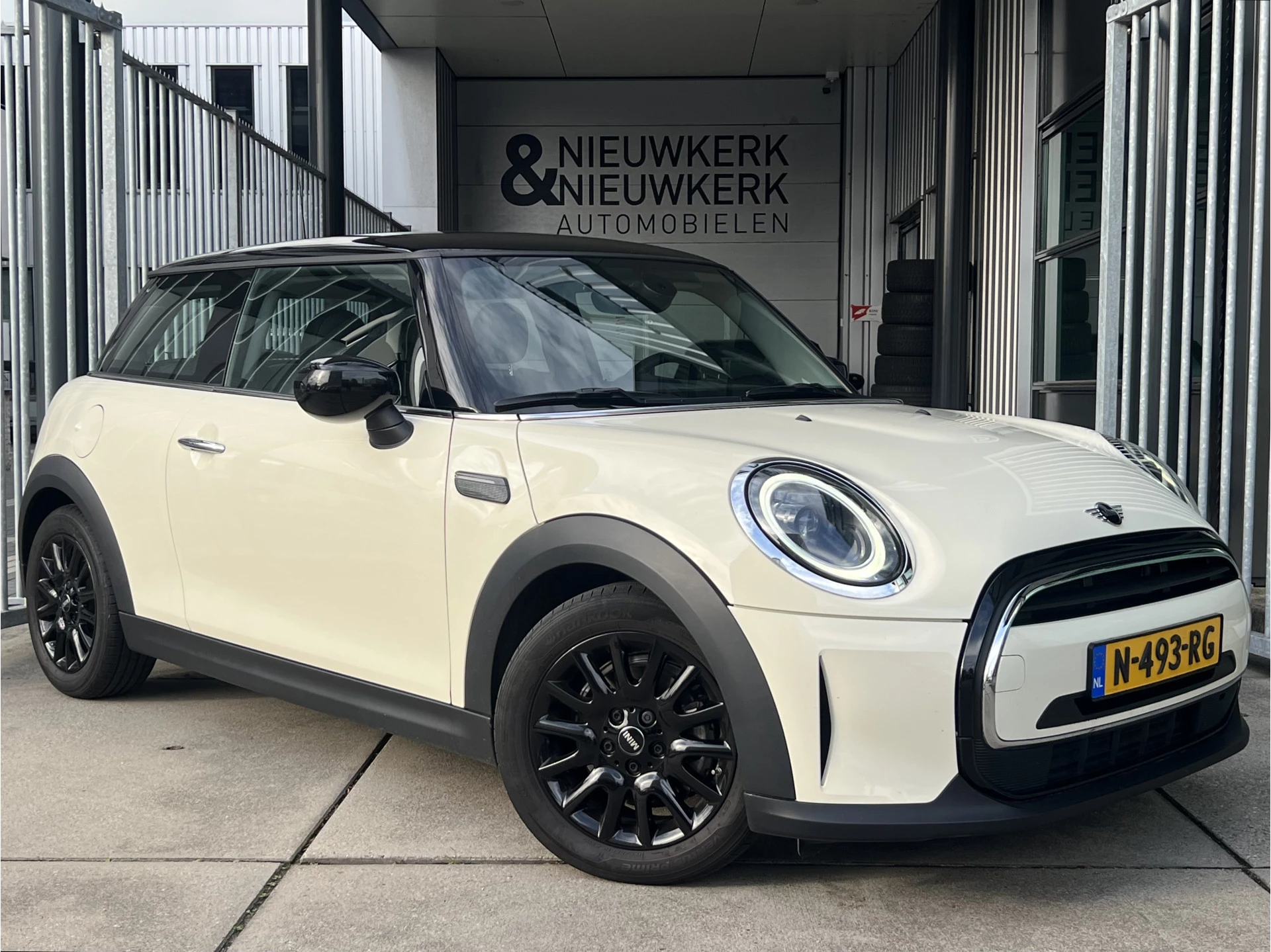Hoofdafbeelding MINI Cooper