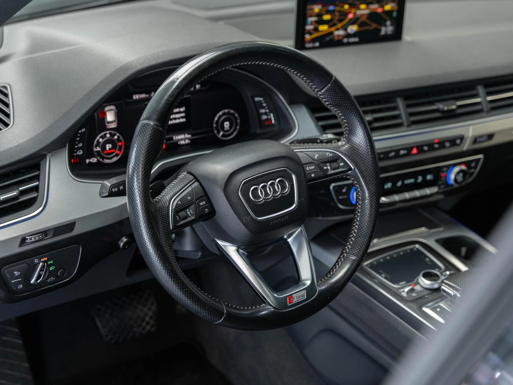 Hoofdafbeelding Audi Q7