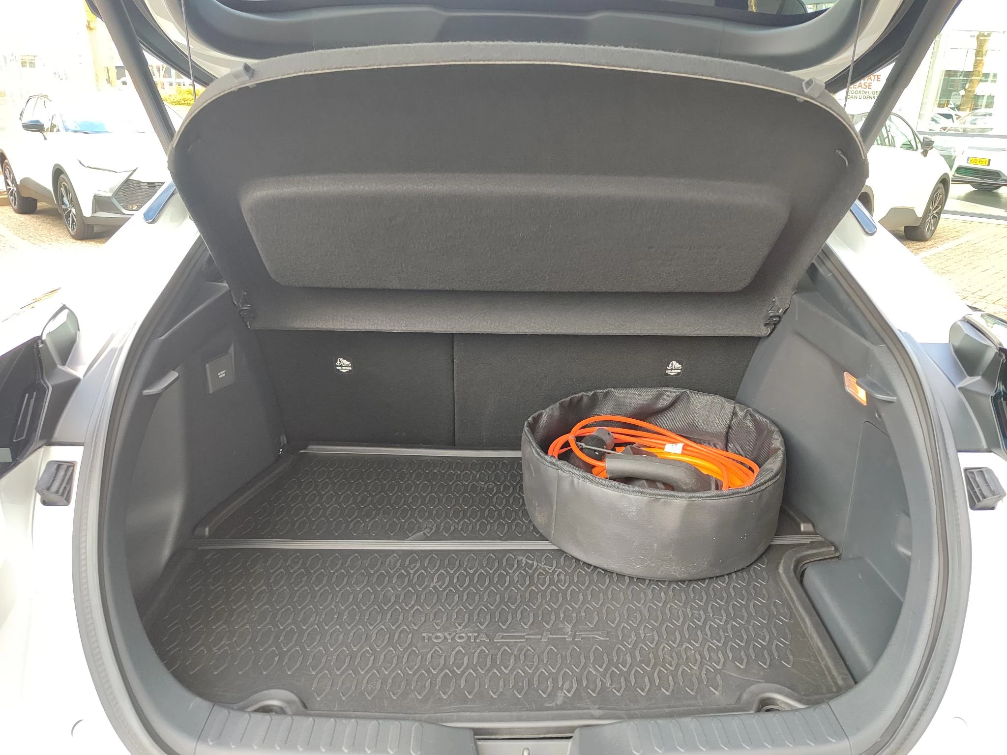 Hoofdafbeelding Toyota C-HR