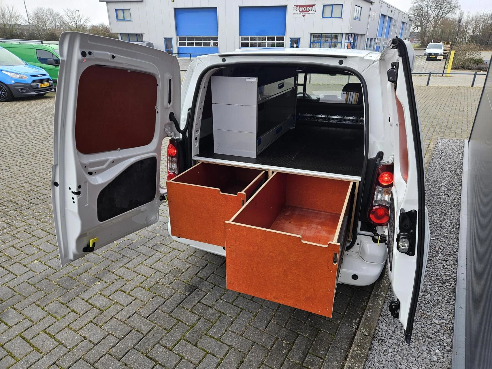 Hoofdafbeelding Peugeot Partner