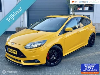Ford Focus 2.0T 250pk ST-3|RIJKLAAR|MAXTON|LEER|SCHUIFDAK!