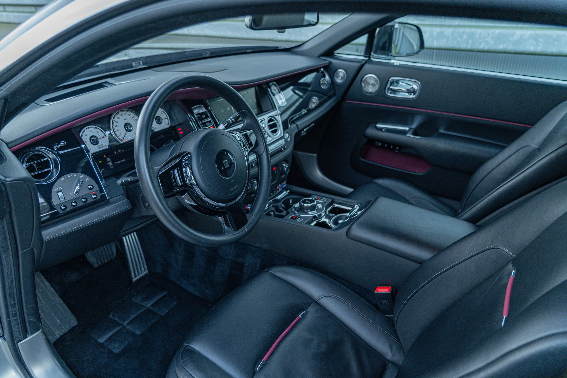 Hoofdafbeelding Rolls-Royce Wraith
