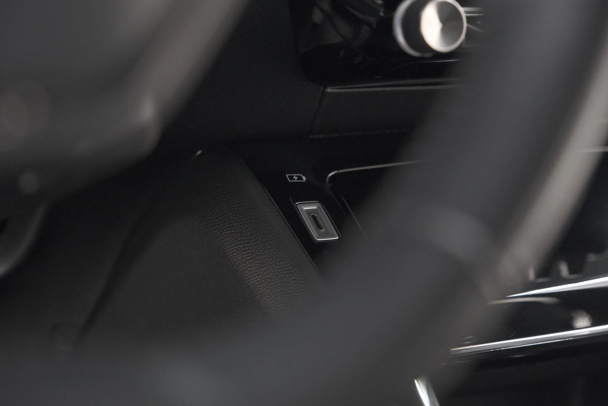 Hoofdafbeelding Peugeot e-2008